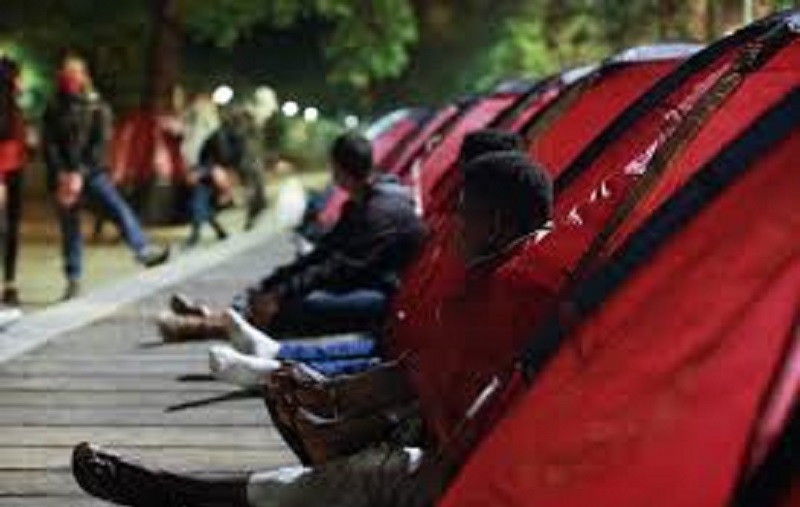 Migration-ils-meurent-en-tentant-de-rejoindre-lEurope-via-un-egout