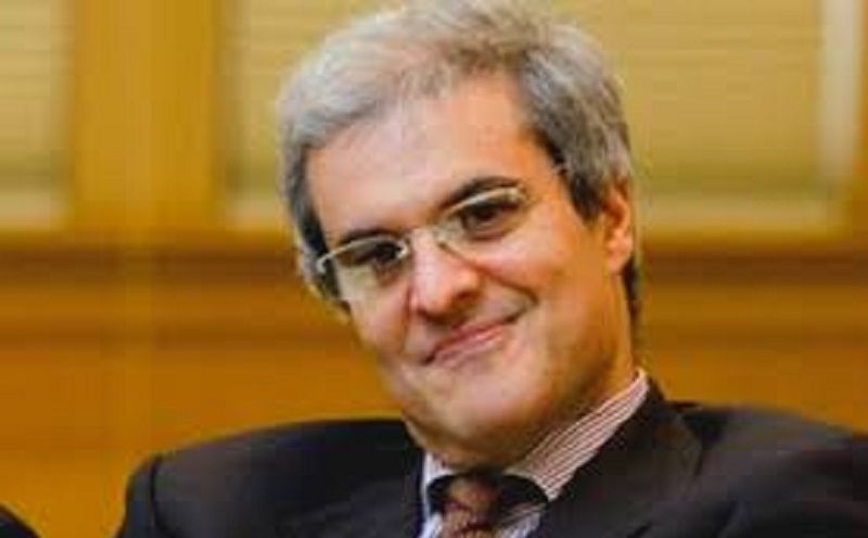 Moulay-Hicham-le-cousin-du-roi-Mohammed-VI-appelle-les-Libanais-a-la-revolte-civile-provoquant-un-tolle