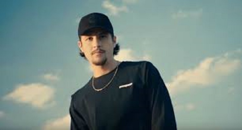 Musique-Nekfeu-signe-un-record-historique