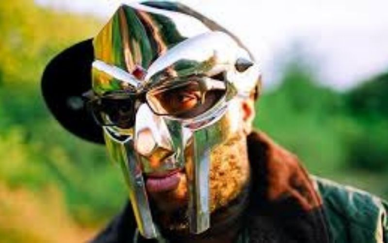 Musique-mort-du-rappeur-emblematique-MF-DOOM