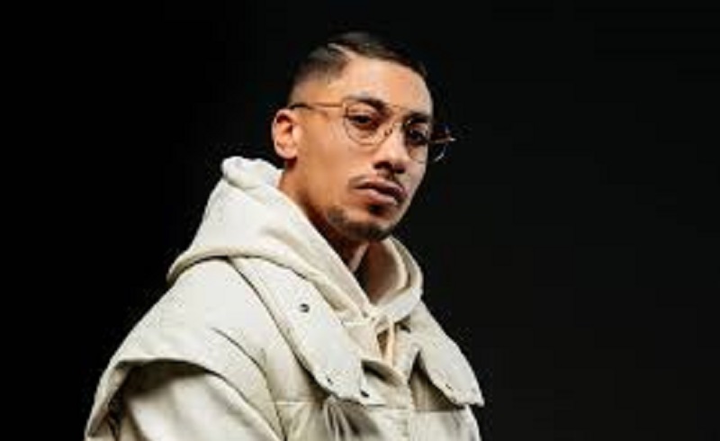 Musique-quand-Maes-encense-Booba