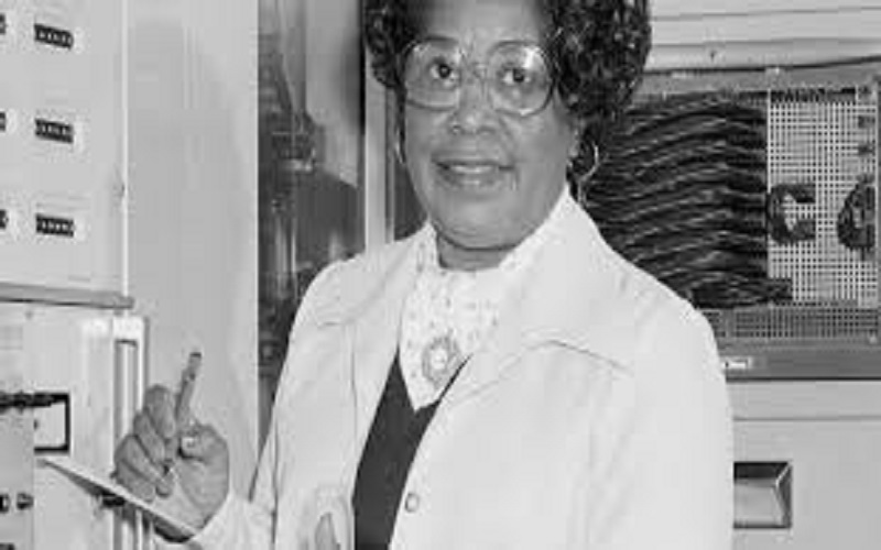 Nasa-la-premiere-ingenieure-afro-americaine-Mary-W.-Jackson-donne-son-nom-au-siege-de-lagence