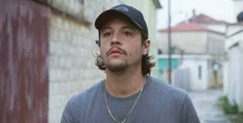 Nekfeu-le-documentaire-‘Les-Etoiles-Vagabondes-quittera-bientot-Netflix