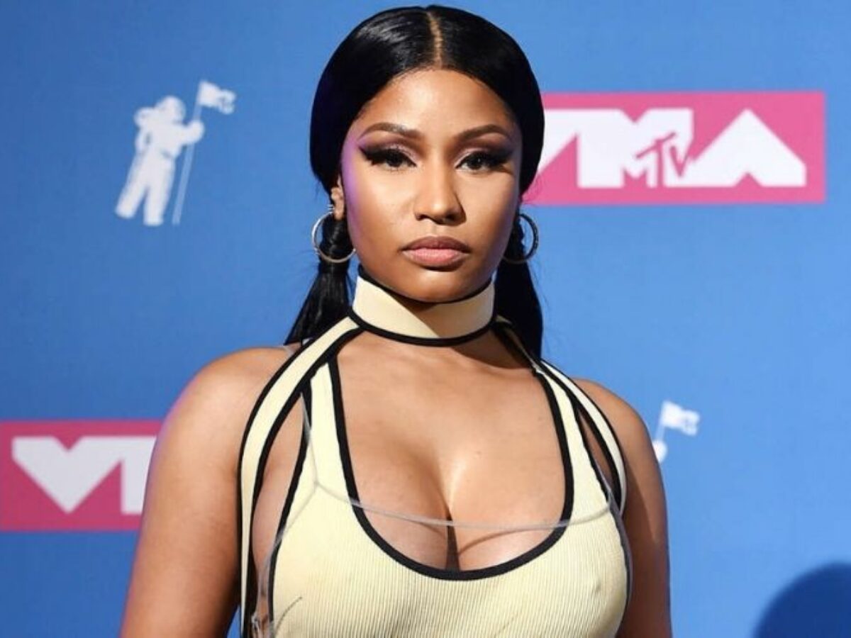 Photo De Nicki Minaj Toute Nue Nicki Minaj : la chanteuse s'affiche entièrement nue pour célébrer...  (photos) - L-FRII