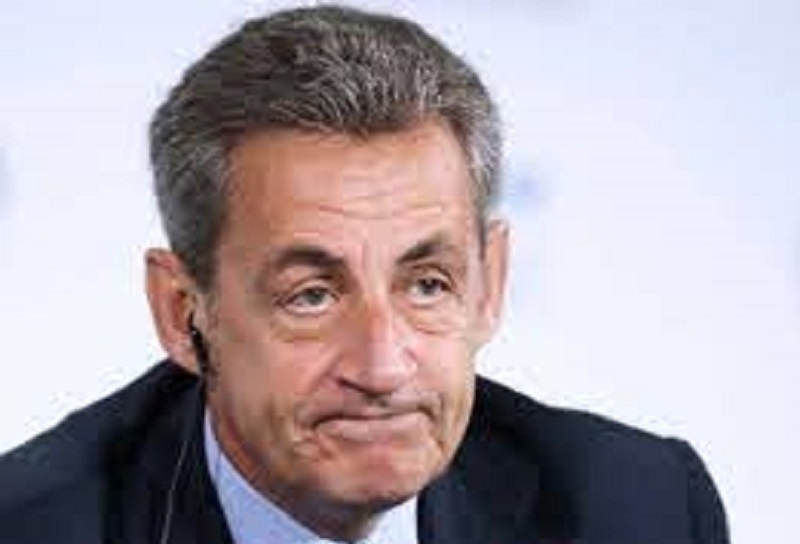 Nicolas-Sarkozy-ose-une-blague-en-plein-proces