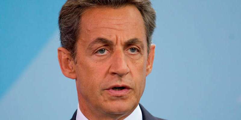 Nicolas-Sarkozy-quand-une-ancienne-ministre-revele-setre-retrouvee-en-culotte-devant-lui