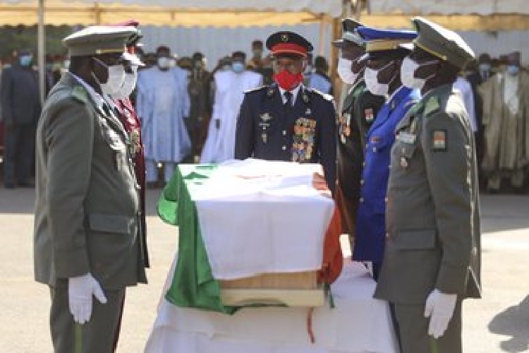 Niger-derniers-hommages-rendus-a-Mamadou-Tandja-ce-jeudi