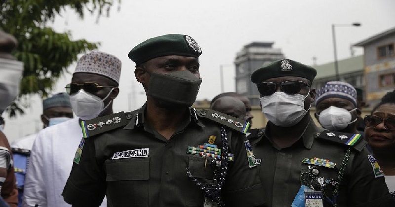 Nigeria-EndSARS-des-milliers-de-policiers-promus