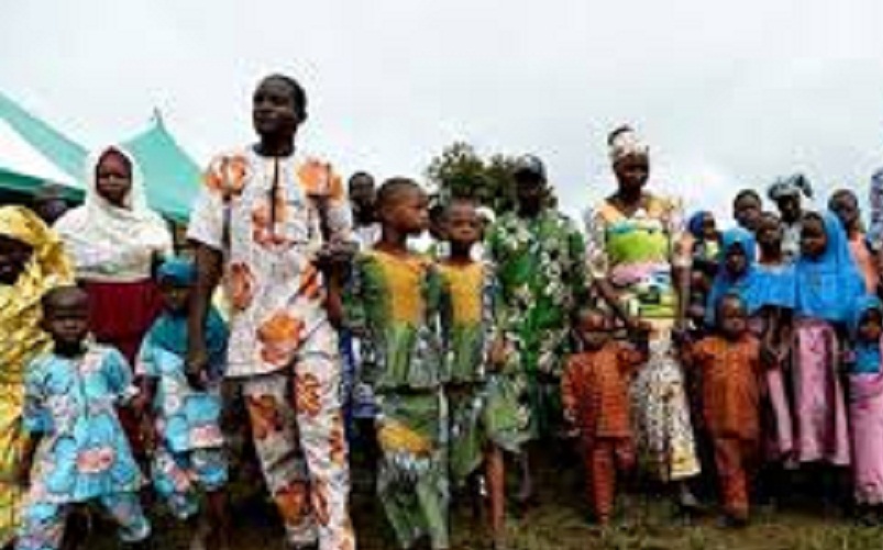 Nigeria-les-jumeaux-sont-celebres-pendant-le-Twin-Festival