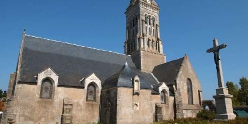 Nigeria-un-pasteur-pris-avec-des-charmes-dans-son-eglise-video