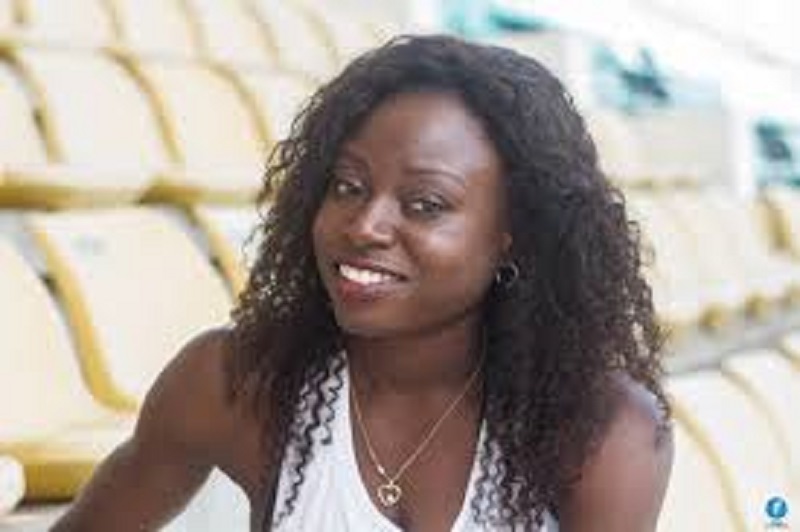 Noelie-Yarigo-lathlete-recue-par-lAmbassadeur-du-Benin-en-France