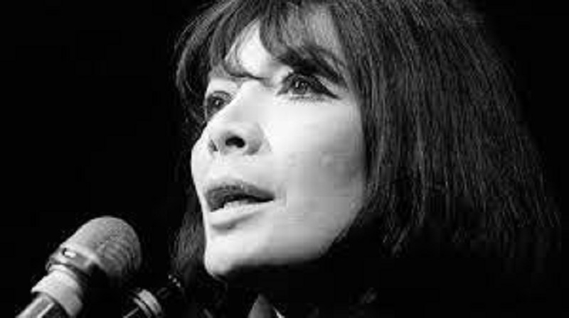 Obseques-de-Juliette-Greco-les-personnalites-de-lEtat-rendent-un-dernier-hommage