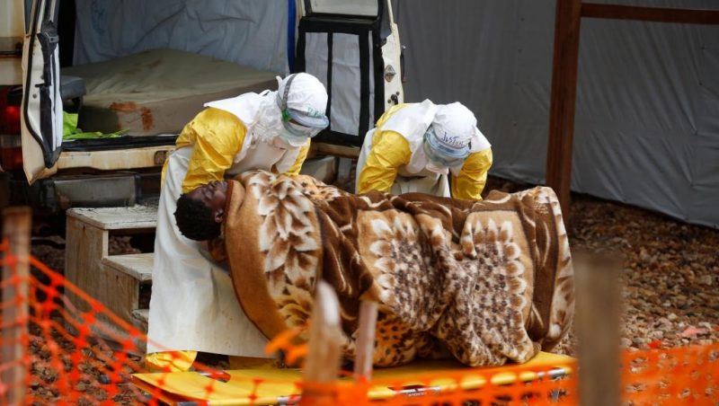 Ouganda-de-nouveaux-cas-dEbola-confirmes-reunion-durgence-a-lOMS-e1560406206925