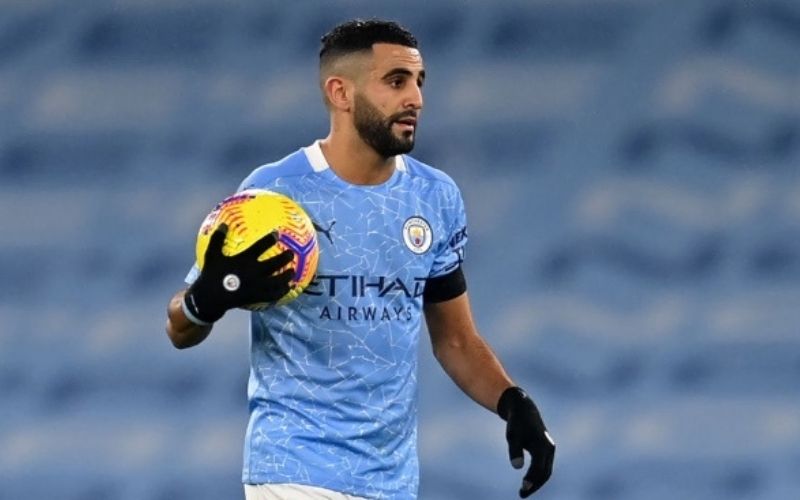 PL-Manchester-City-cartonne-Burnley