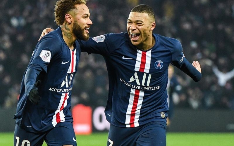 PSG-le-bel-hommage-de-Neymar-a-son-frere-Mbappe