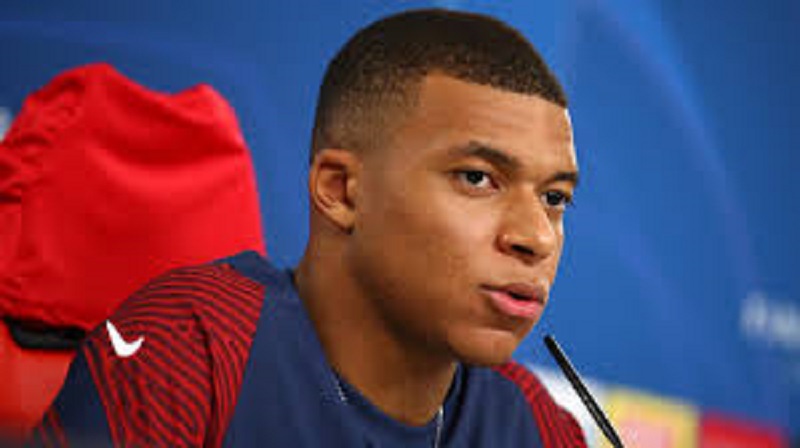 PSG-le-message-emouvant-de-Kylian-Mbappe-a-2-de-ses-coequipiers-en-fin-de-contrat-avec-le-club-de-la-capitale