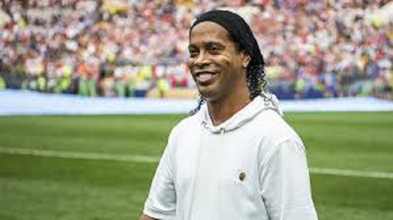 Paraguay-Ronaldinho-donne-de-ses-nouvelles-Video
