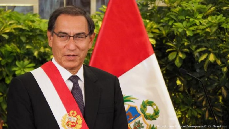 Perou-le-Parlement-declenche-une-procedure-de-destitution-du-president-Vizcarra