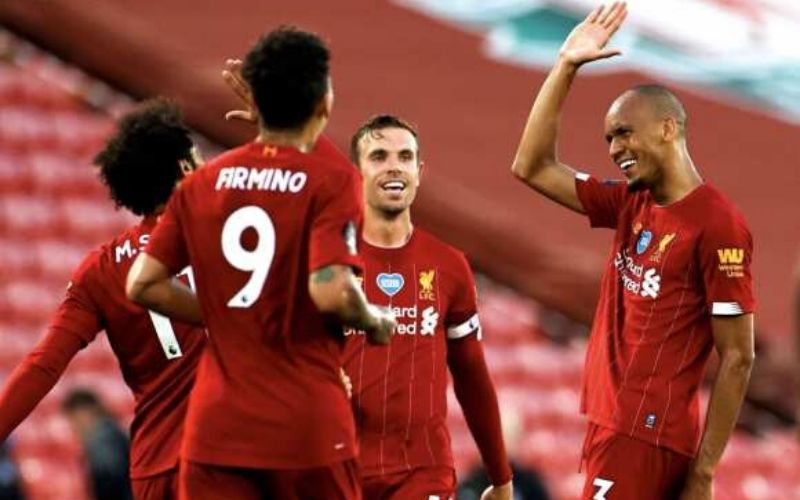 Premier-League-Liverpool-corrige-Crystal-Palace-et-fait-un-grand-pas-vers-le-titre