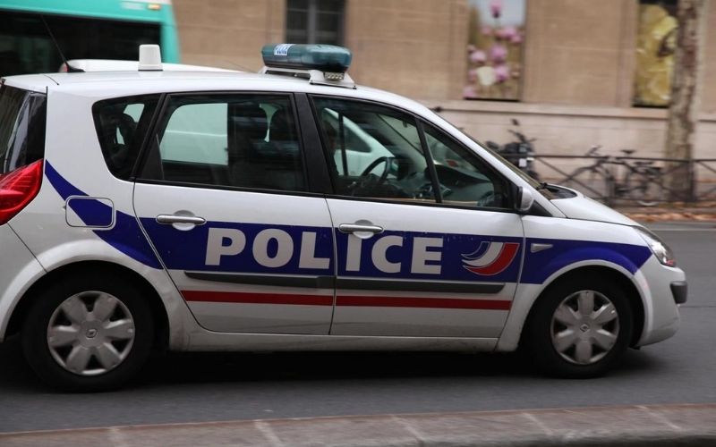 Pris-pour-un-voleur-le-locataire-ayant-oublie-ses-cles-se-tue-en-chutant-du-5e-etage