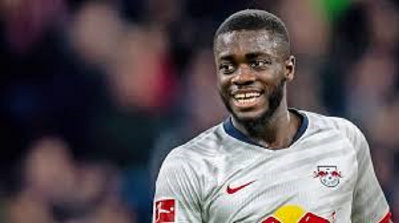RB-Leipzig-Dayot-Upamecano-bientot-fixe-sur-son-avenir