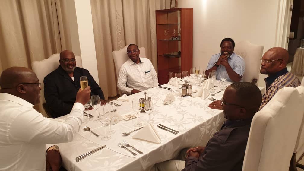 RDC-Tshisekedi-Kabila-un-diner-pour-aplanir-les-divergences-et-faire-avance-le-pays