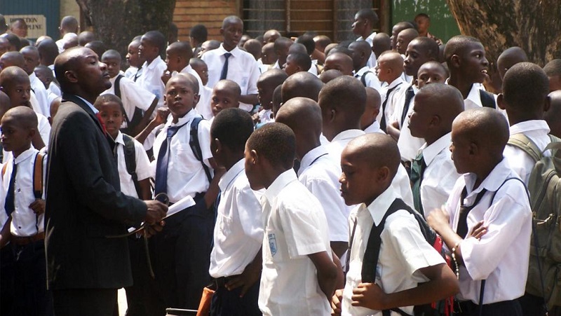 RDC-les-enseignants-assurent-la-rentree-esperant-une-augmentation-de-salaire