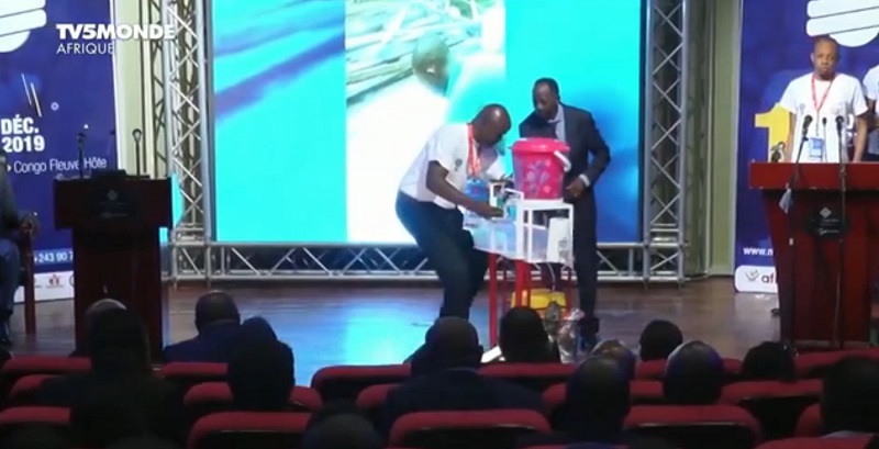 RDC-un-congolais-recompense-pour-son-invention-contre-Ebola