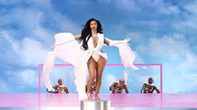 RIP-2020-Cardi-B-enterre-lannee-dans-son-nouveau-single-sulfureux-Up-video