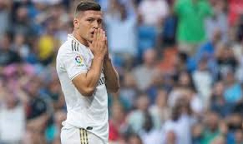 Real-Madrid-Luka-Jovic-place-en-quarantaine