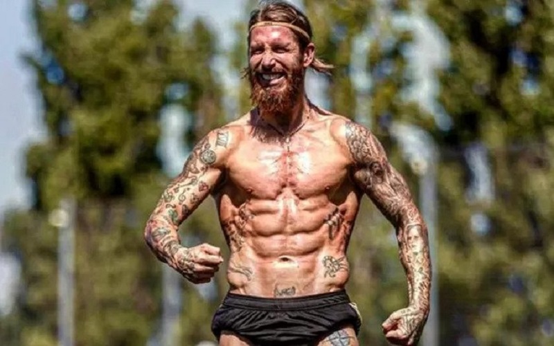Real-Madrid-limpressionnante-musculature-de-Sergio-Ramos-enflamme-le-web