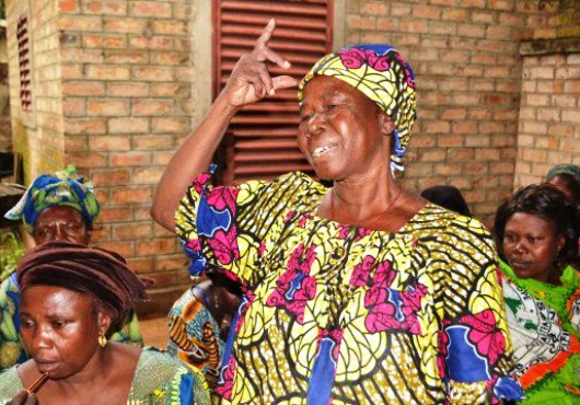 Refef.org-la-plateforme-interactive-qui-connecte-les-femmes-entrepreneures-francophones