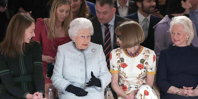 Reine-Elizabeth-II-pourquoi-son-habilleuse-est-elle-en-colere