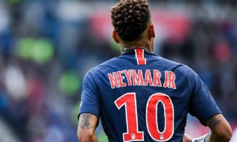 Retour-de-Neymar-au-Barca-130-millions-deuros-2-joueurs