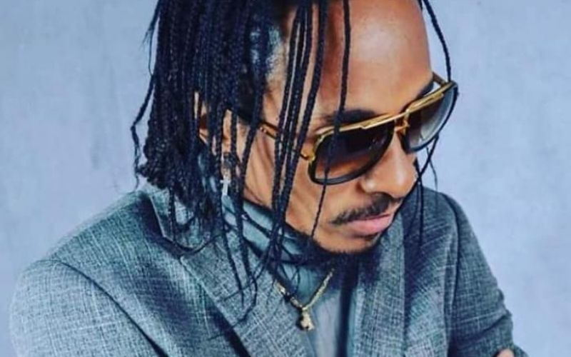 Robinio-Mundibu-le-succes-ne-ma-pas-rendu-orgueilleux