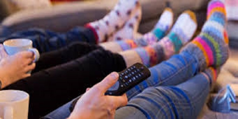 Royaume-Uni-une-vieille-television-rendait-fous-les-habitants-dun-village