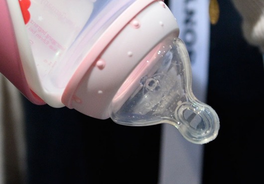 Salmonelle-dans-les-laits-infantiles-le-ministre-Mijiyawa-veille-au-grain-pour-le-retrait-de-la-totalite-des-produits-de-la-gamme-PICOT-CELIA-MILUMEL-et-TANARIS