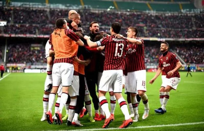 Sanction-le-Milan-AC-est-exclu-de-la-Ligue-Europa-pour-la-saison-prochaine