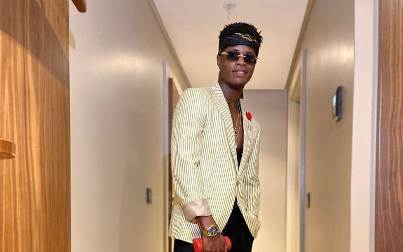 Santrinos-Raphael-lartiste-le-plus-style-du-Togo