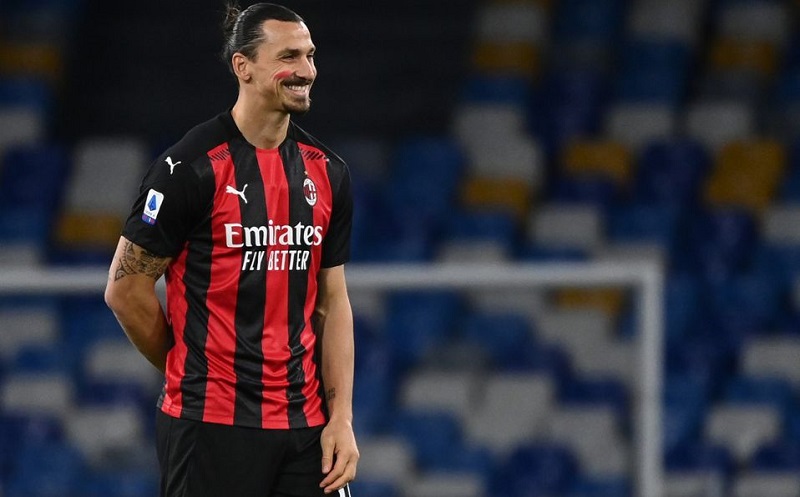 Serie-A-lAC-Milan-remporte-le-choc-a-Naples
