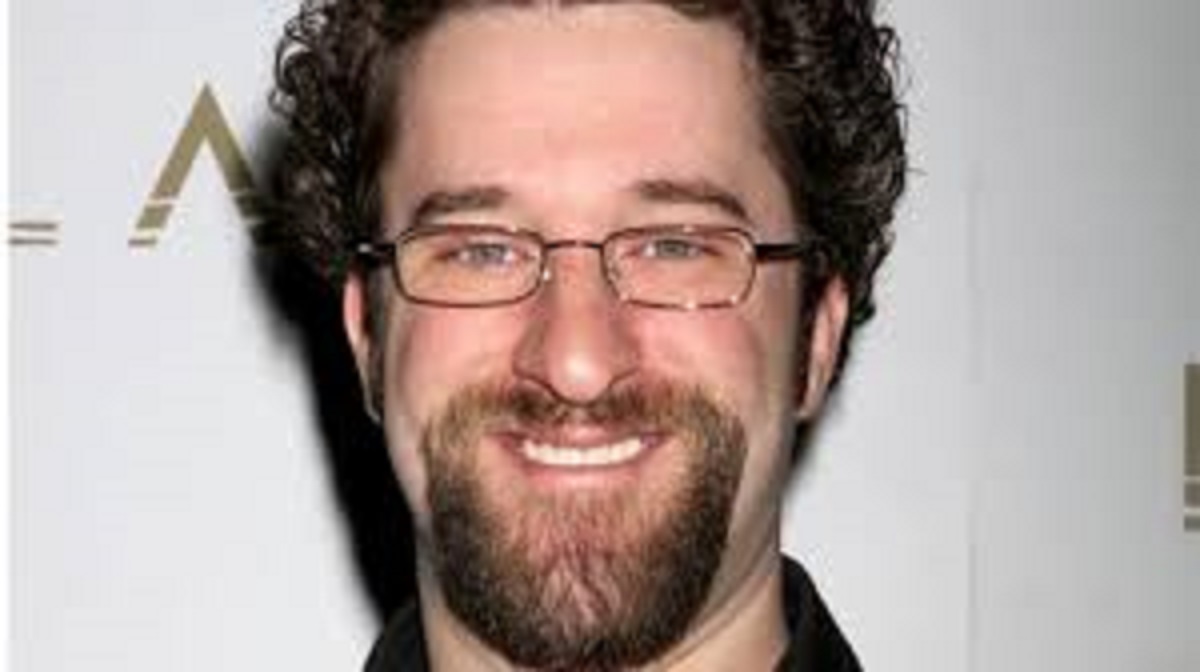 Serie-Sauves-par-le-gong-lacteur-Dustin-Diamond-est-mort