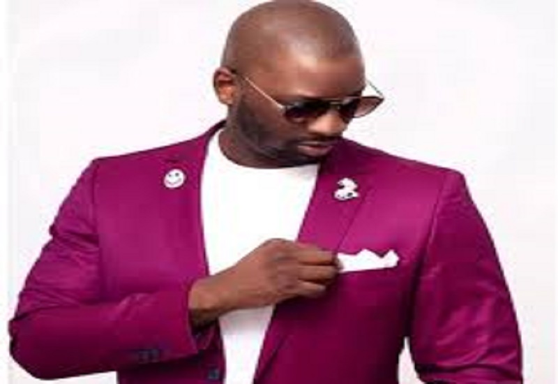 Singuila-son-precieux-conseil-aux-hommes-qui-aiment-les-jolies-filles