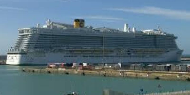 Suspicion-de-coronavirus-7000-personnes-confinees-sur-un-navire-de-croisiere
