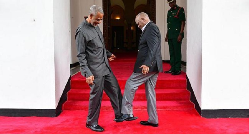 Tanzanie-Le-president-fait-tester-une-papaye-elle-est-declaree-positive-a-la-Covid-19