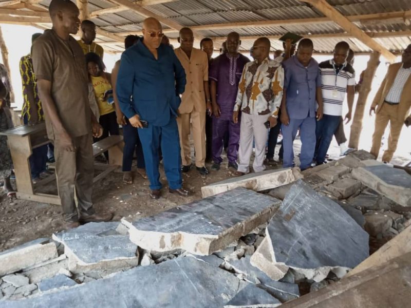 Togo-Kpessi-un-mort-daans-leffrondement-dun-batiment-scolaire-e1584003404787