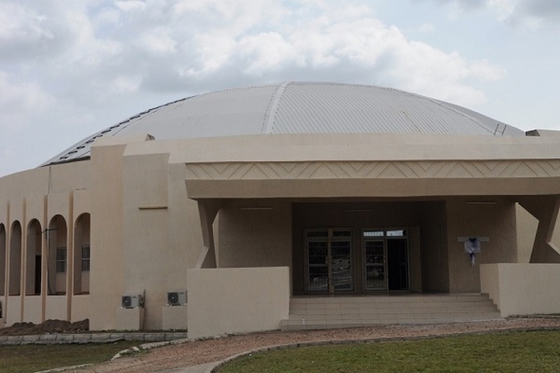 Togo-apres-Amadahome-la-maison-des-jeunes-de-Kara-incendiee