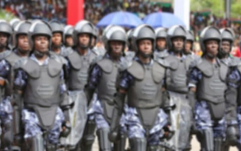 Togo-des-agents-de-la-force-anti-covid-19-a-lecole-des-Droits-de-lHomme