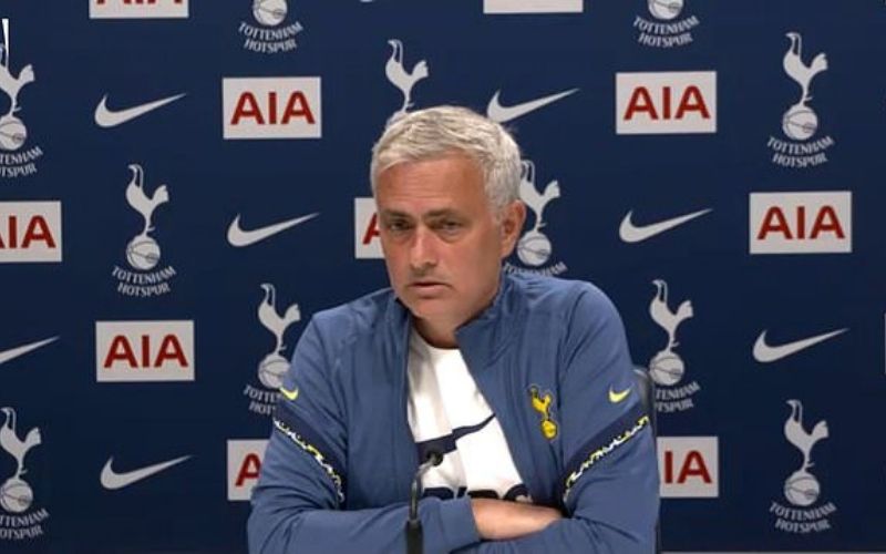 Tottenham-Dele-Alli-triste-Mourinho-sexplique