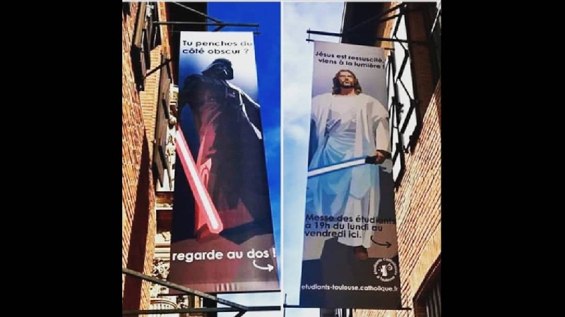 Toulouse-quand-Jesus-et-Dark-Vador-sont-mis-en-avant