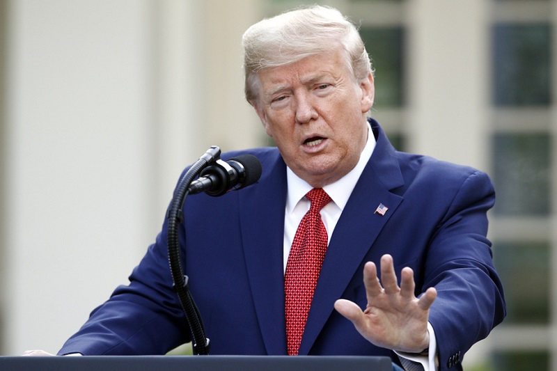 Trump-predit-un-pic-des-deces-aux-Etats-Unis-dans-deux-semaines